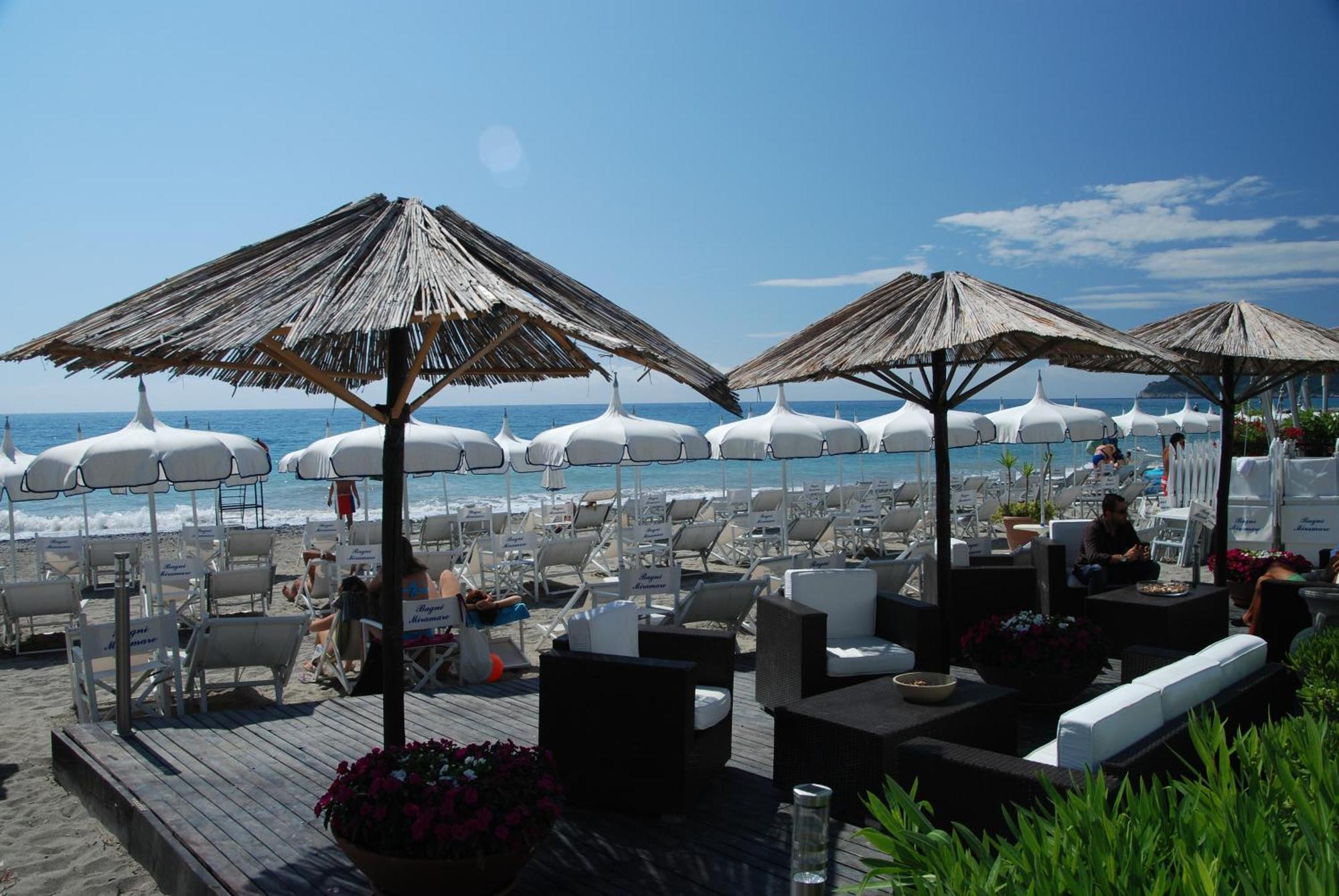 Hotel Marisa Albenga Exteriér fotografie