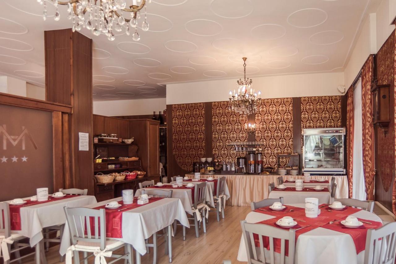 Hotel Marisa Albenga Exteriér fotografie