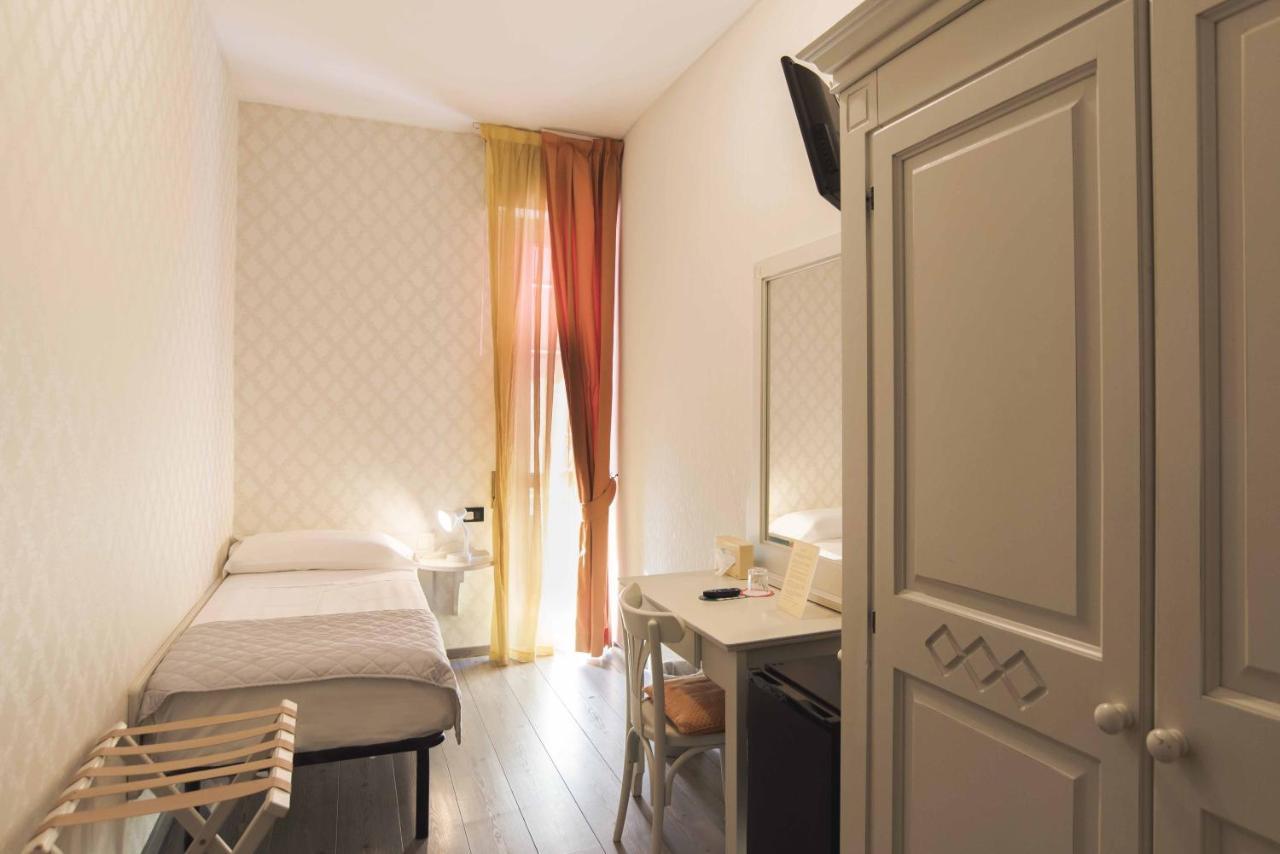 Hotel Marisa Albenga Exteriér fotografie
