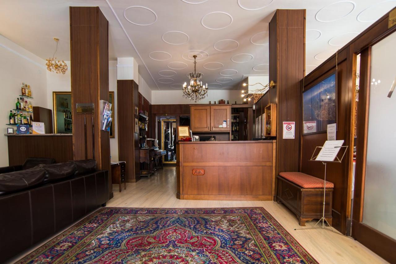 Hotel Marisa Albenga Exteriér fotografie