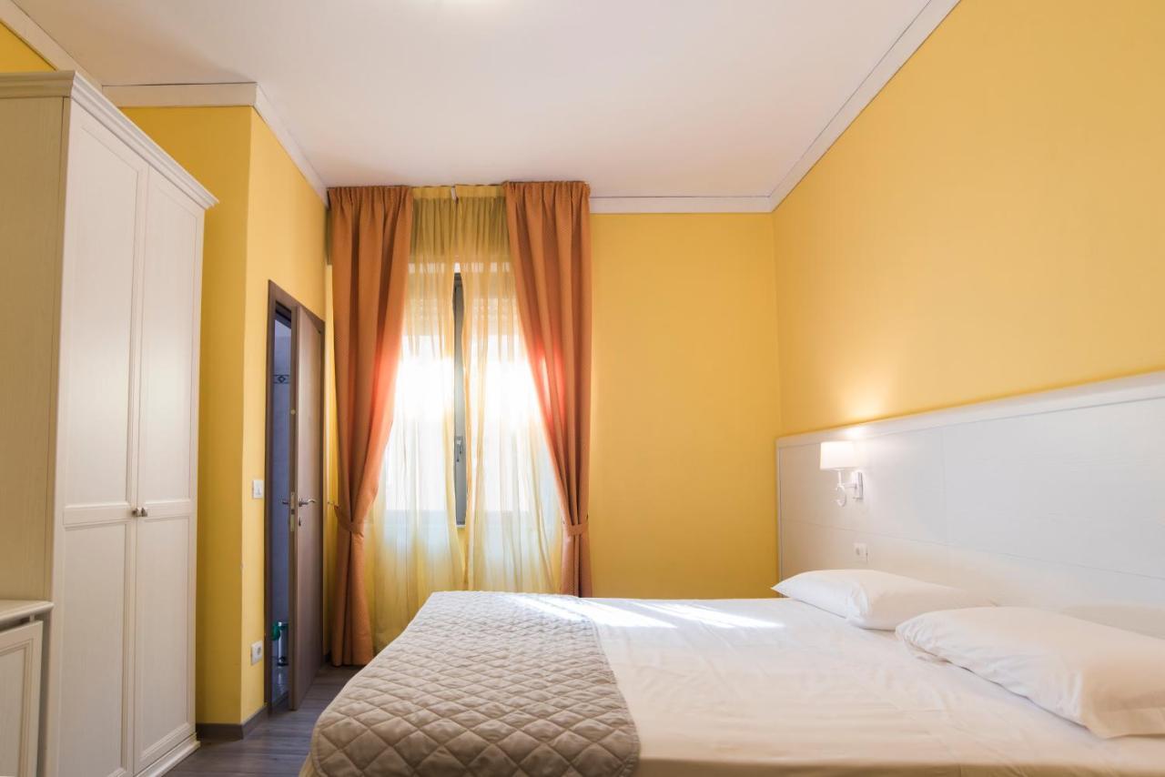 Hotel Marisa Albenga Exteriér fotografie
