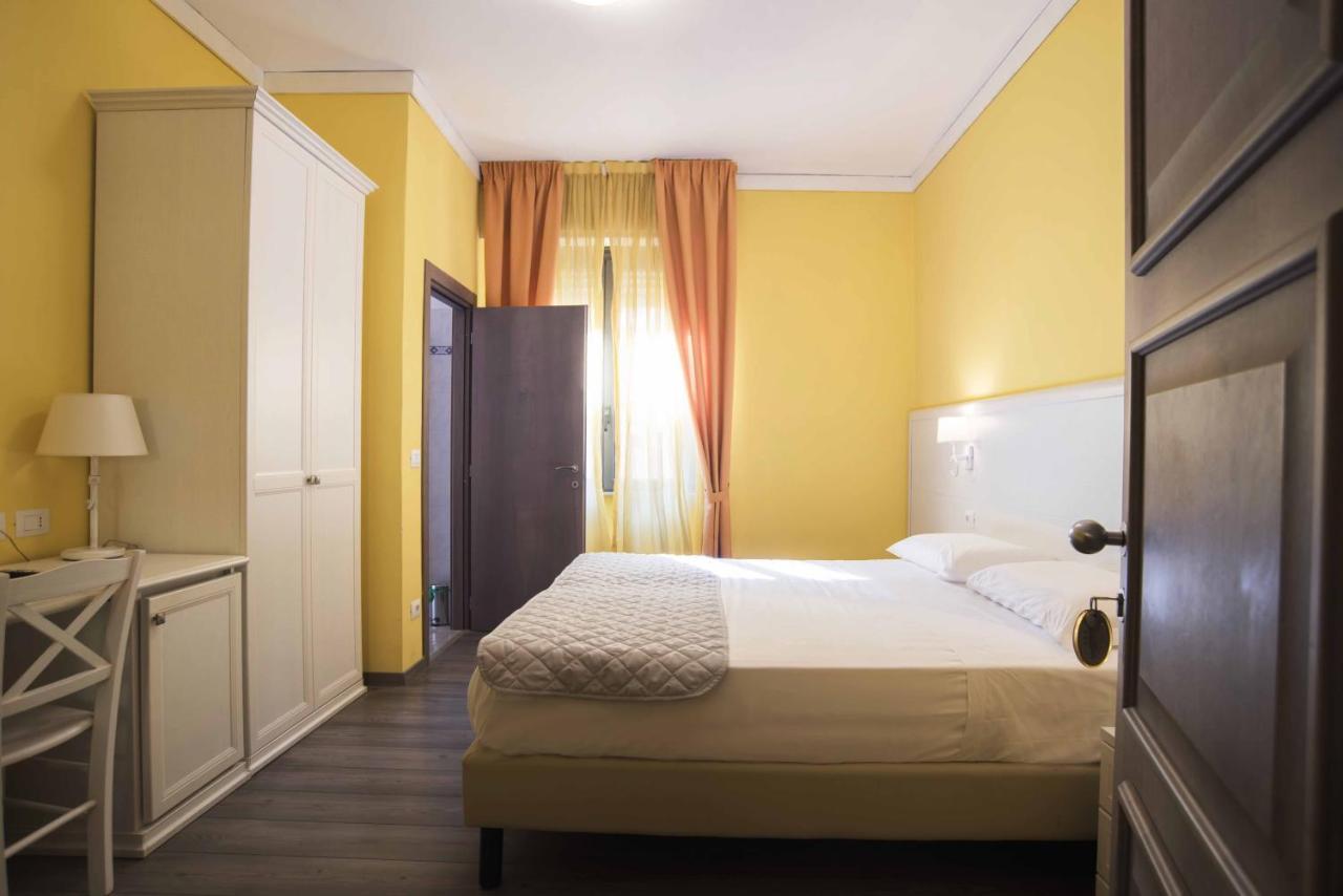Hotel Marisa Albenga Exteriér fotografie